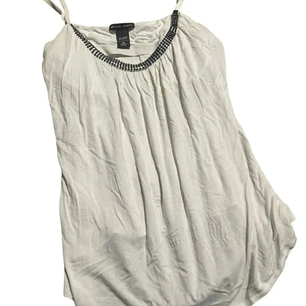 New York and Company size medium White Beaded Women's Top excellent